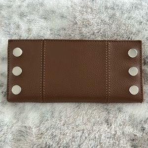 110 North Wallet